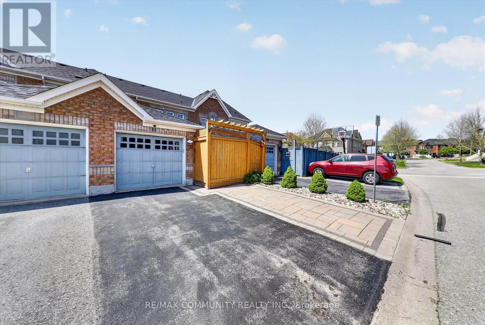 11 Schofield Gate, Ajax (Northeast Ajax), Ontario  L1T 0B4 - Photo 39 - E13156718