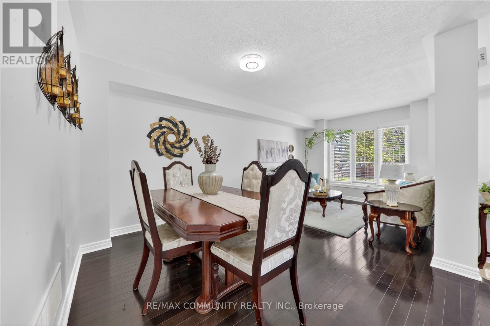 11 Schofield Gate, Ajax (Northeast Ajax), Ontario  L1T 0B4 - Photo 9 - E13156718