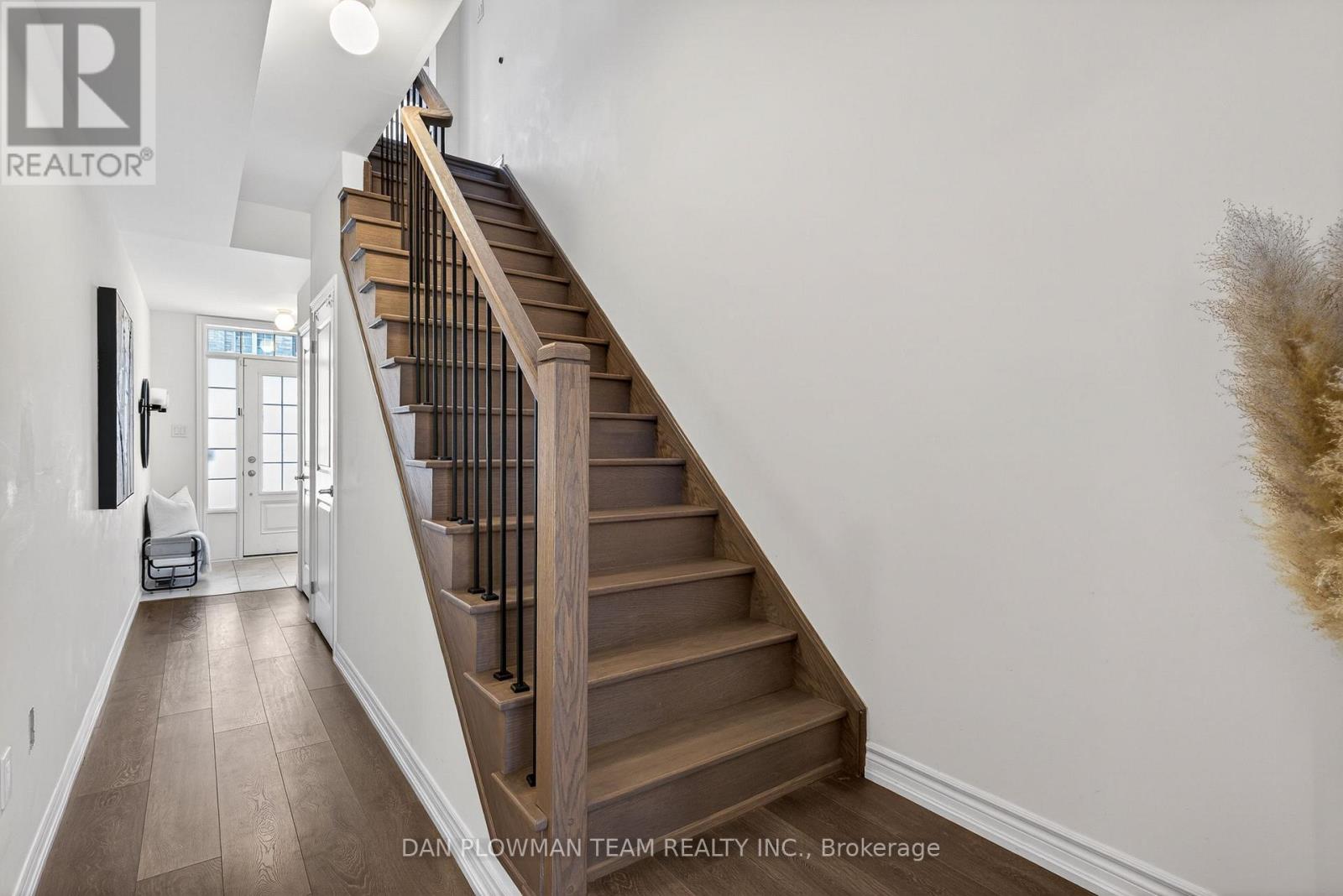 30 Hallmark Way, Whitby, Ontario  L1P 0K2 - Photo 25 - E13156818