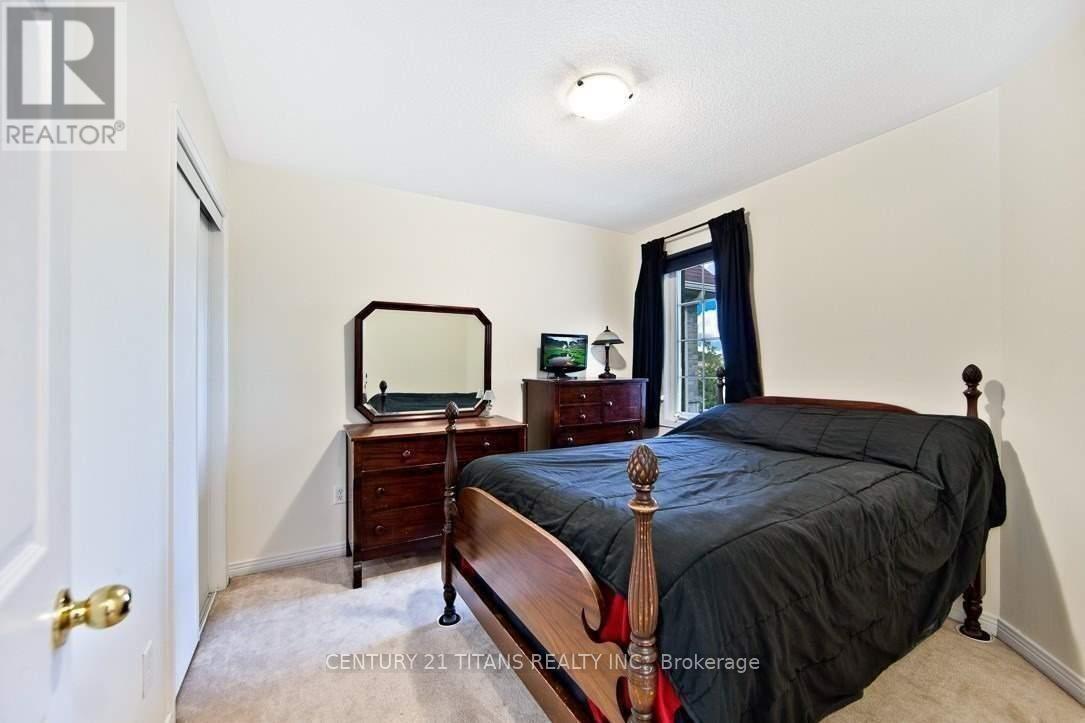 32 Etienne Street, Toronto (Clairlea-Birchmount), Ontario  M1L 0A4 - Photo 15 - E13156828