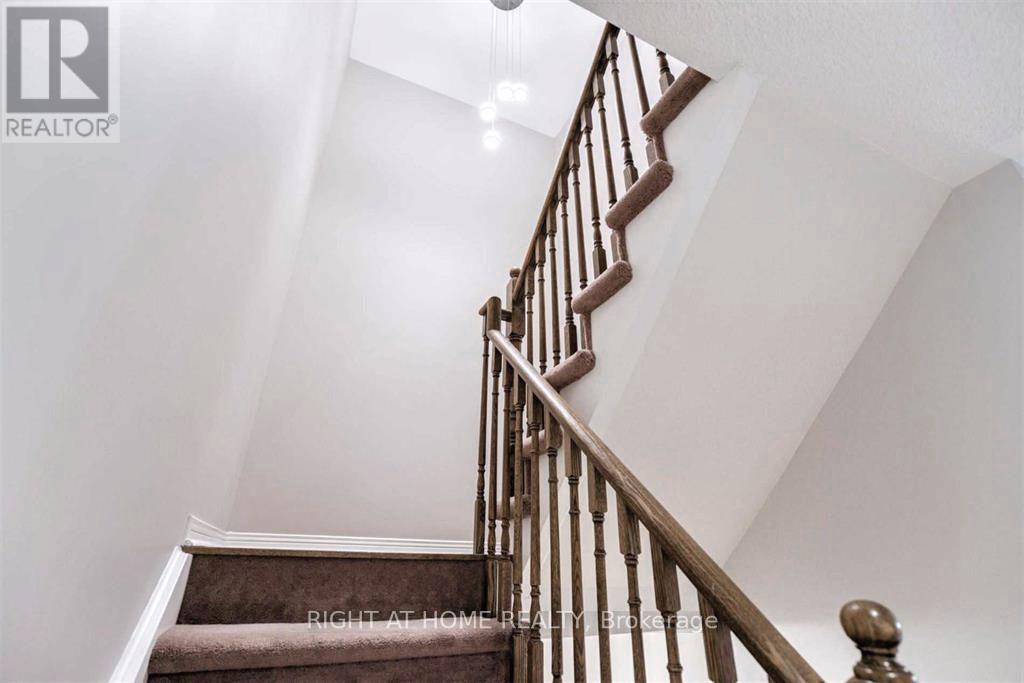 49 Wilkes Crescent, Toronto, Ontario  M1L 0B4 - Photo 15 - E13145510