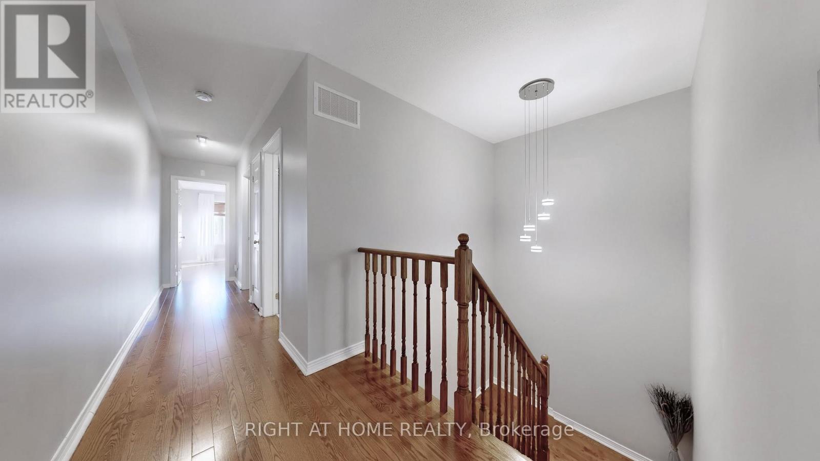 49 Wilkes Crescent, Toronto, Ontario  M1L 0B4 - Photo 22 - E13145510