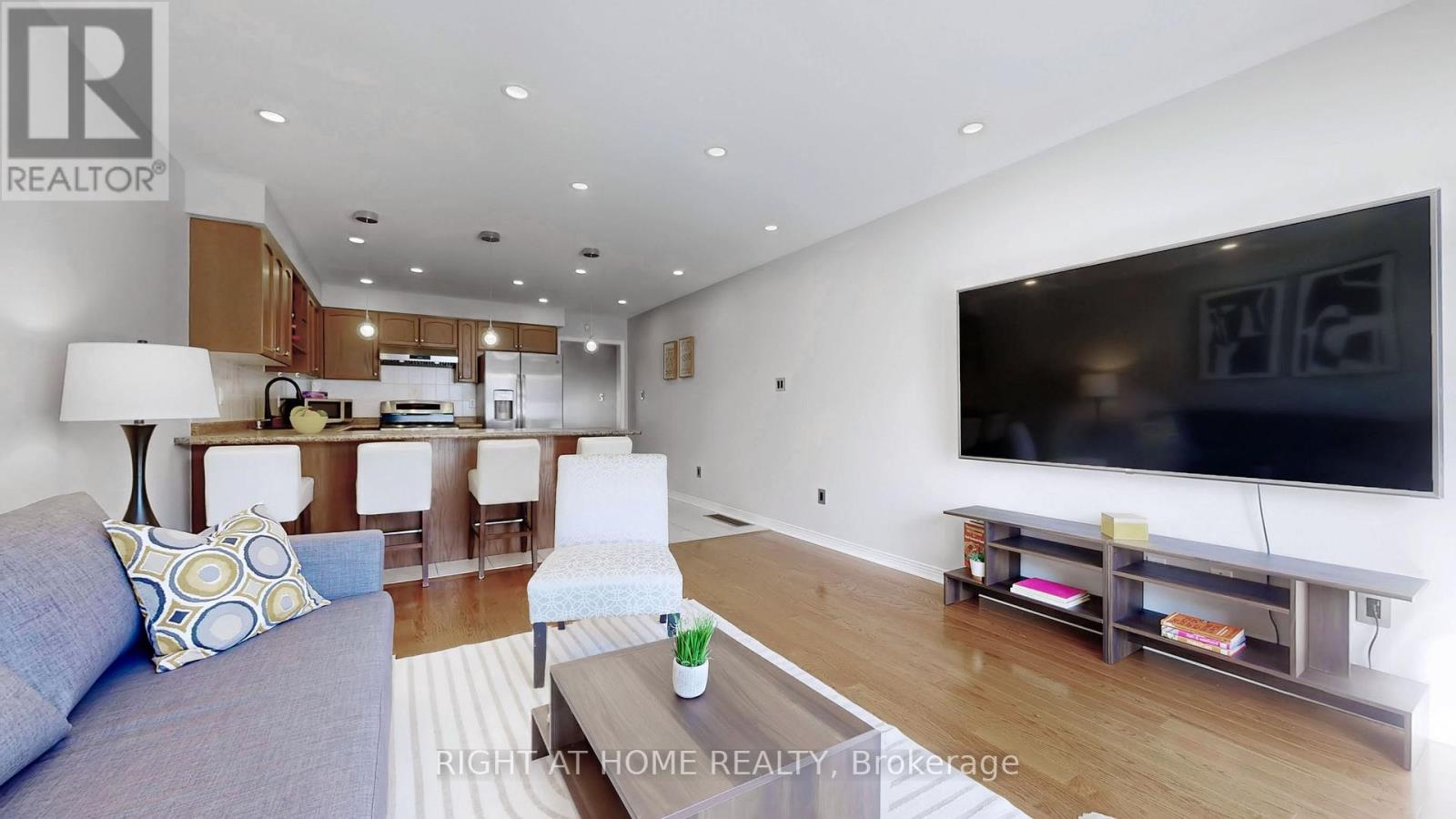 49 Wilkes Crescent, Toronto, Ontario  M1L 0B4 - Photo 7 - E13145510