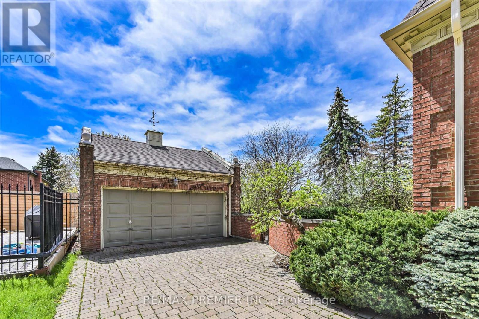 25 Highgrove Crescent, Richmond Hill, Ontario  L4C 7W9 - Photo 37 - N13148166