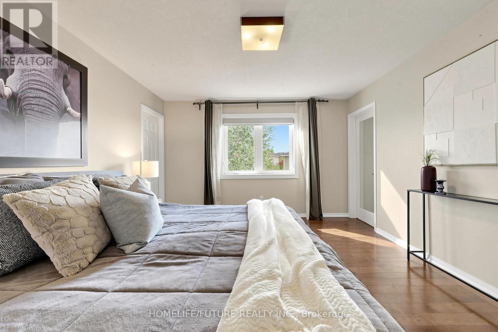 2440 Hollybrook Drive, Oakville, Ontario  L6M 4S8 - Photo 24 - W13156334
