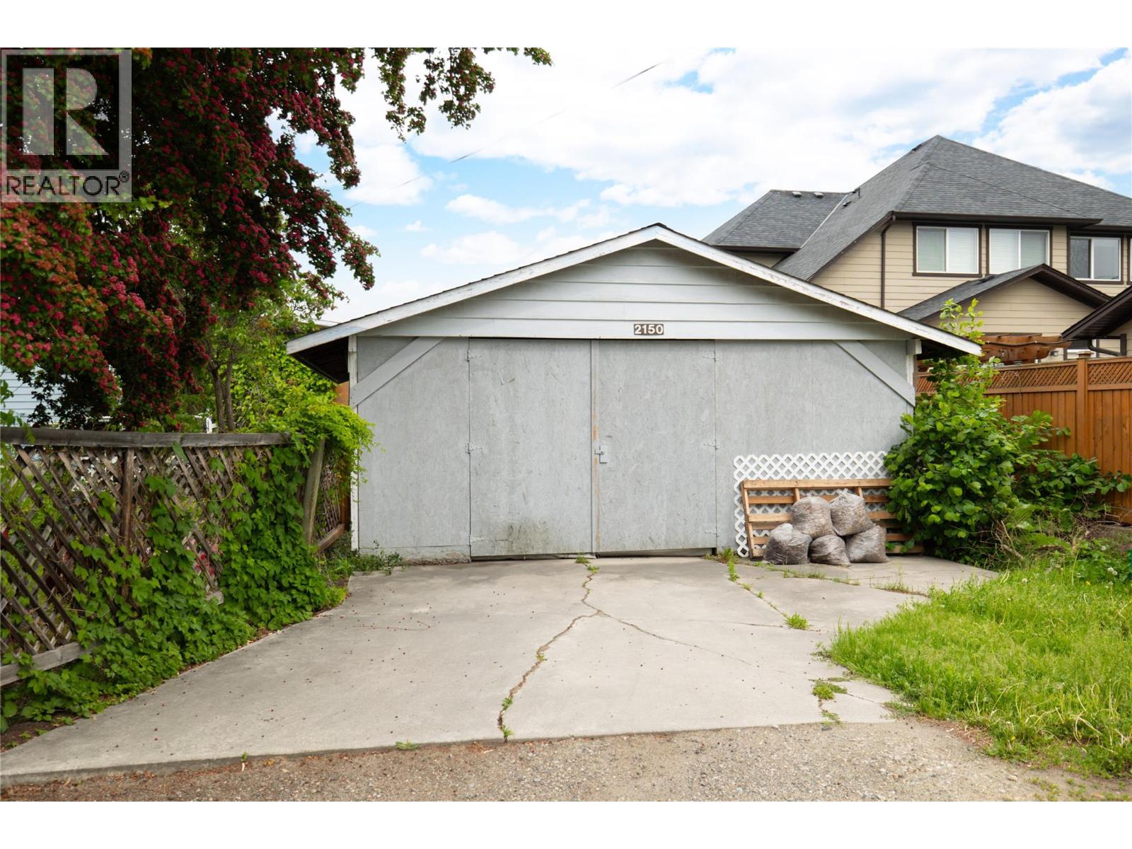 2150 Burnett Street, Kelowna, British Columbia  V1Y 2T6 - Photo 18 - 10388148