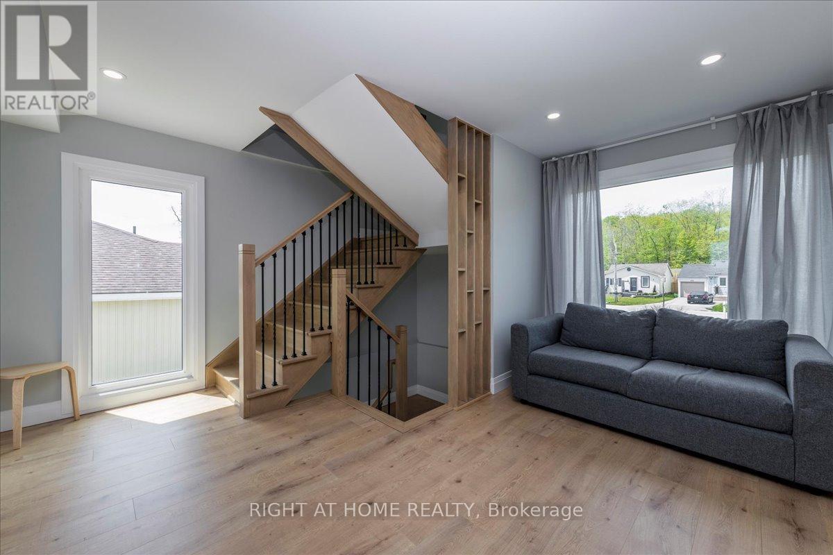 405 Limerick Street, Innisfil, Ontario  L0L 1K0 - Photo 16 - N13156674
