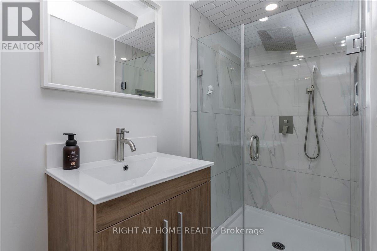 405 Limerick Street, Innisfil, Ontario  L0L 1K0 - Photo 18 - N13156674