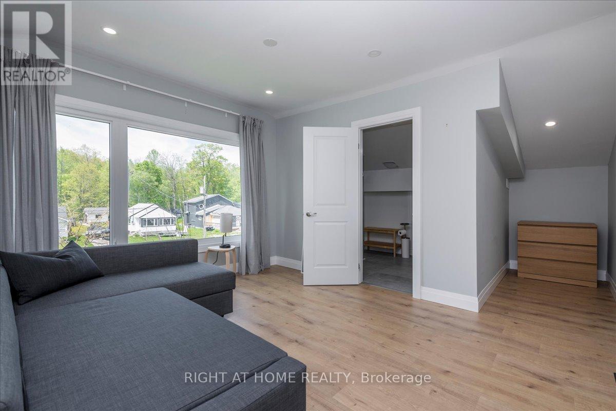 405 Limerick Street, Innisfil, Ontario  L0L 1K0 - Photo 30 - N13156674