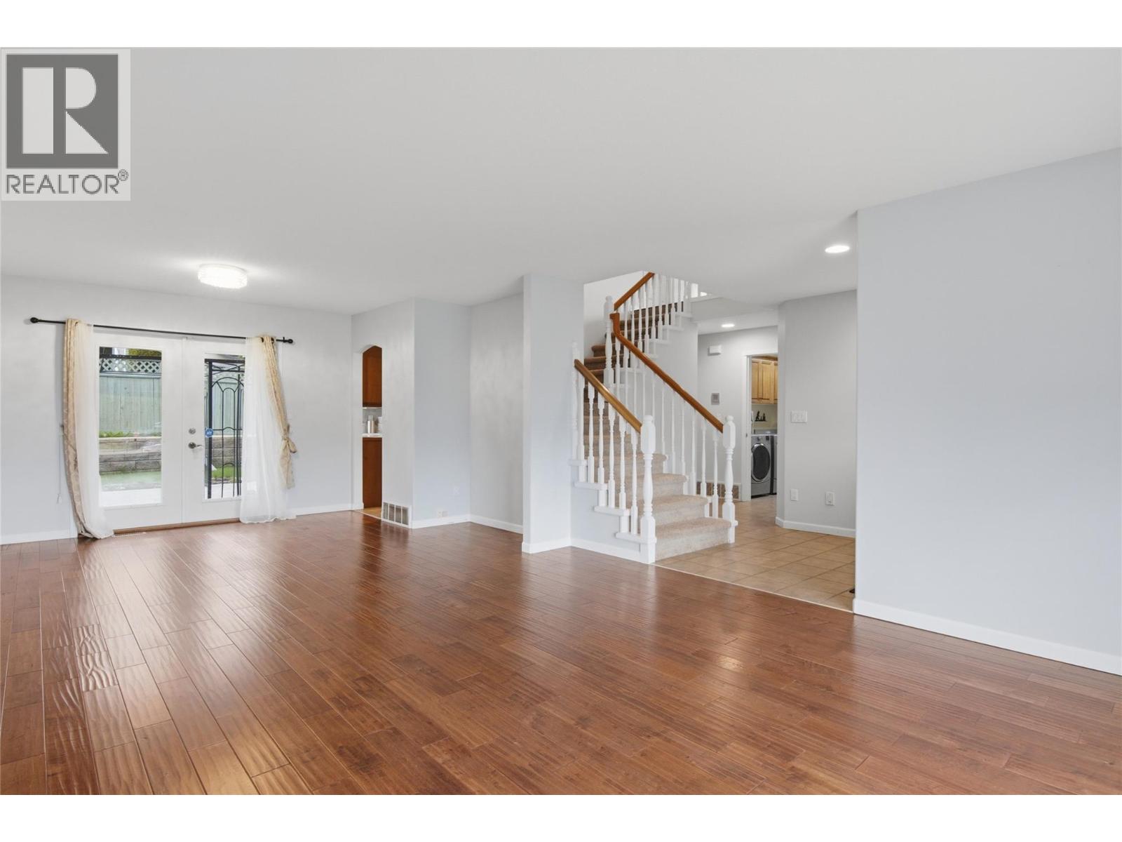 1860 Tremerton Drive, Kamloops, British Columbia  V2E 2P5 - Photo 31 - 10388038