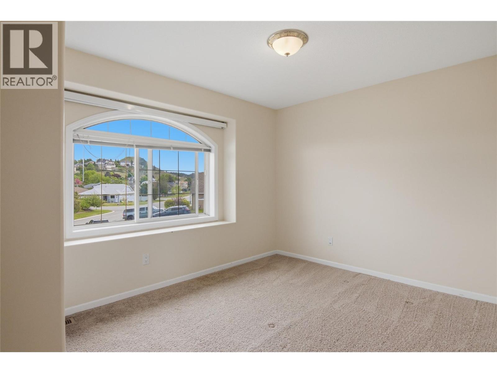 1860 Tremerton Drive, Kamloops, British Columbia  V2E 2P5 - Photo 35 - 10388038
