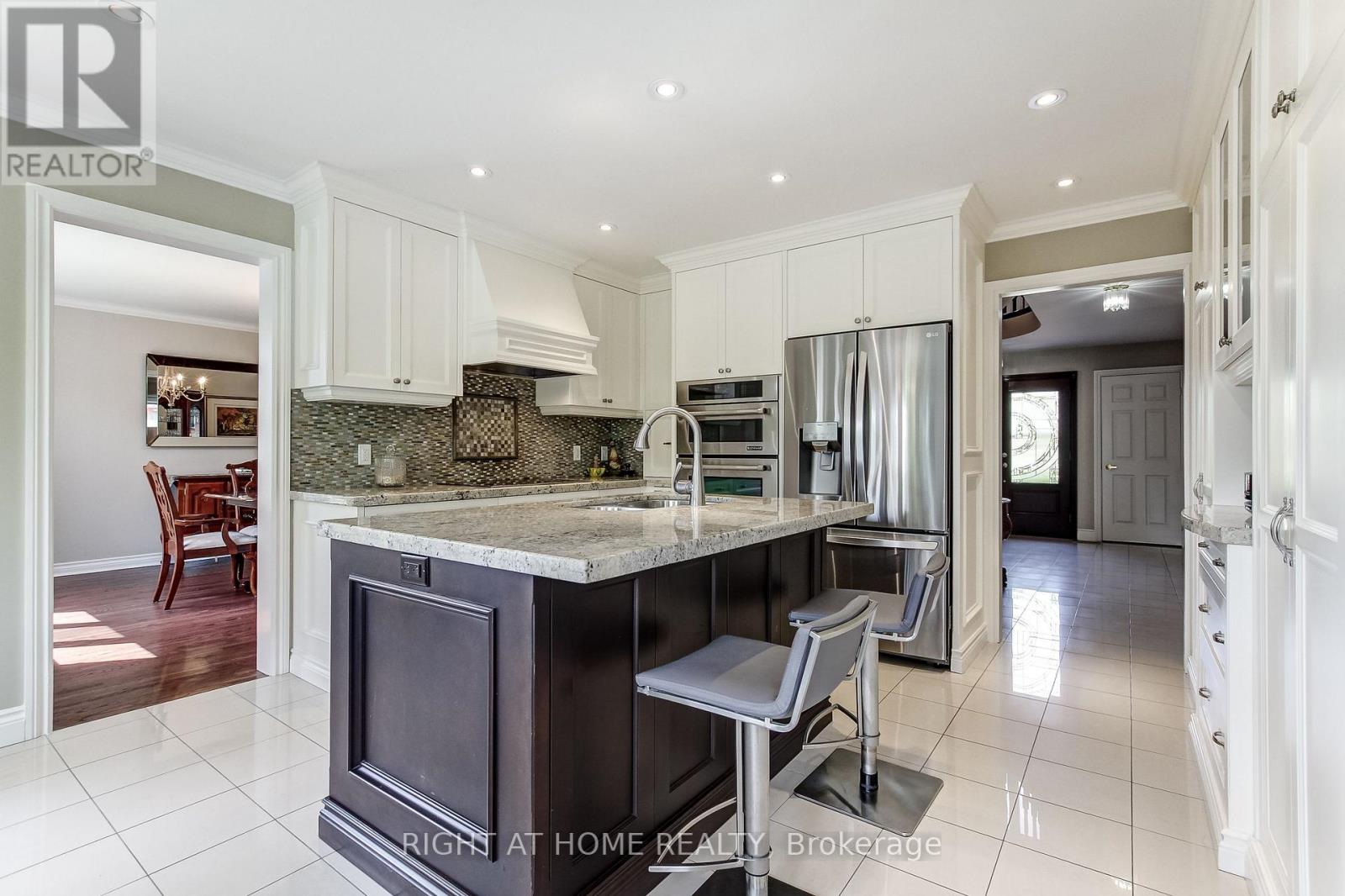 160 Rossmull Crescent, Vaughan, Ontario  L4L 7E1 - Photo 14 - N13156794