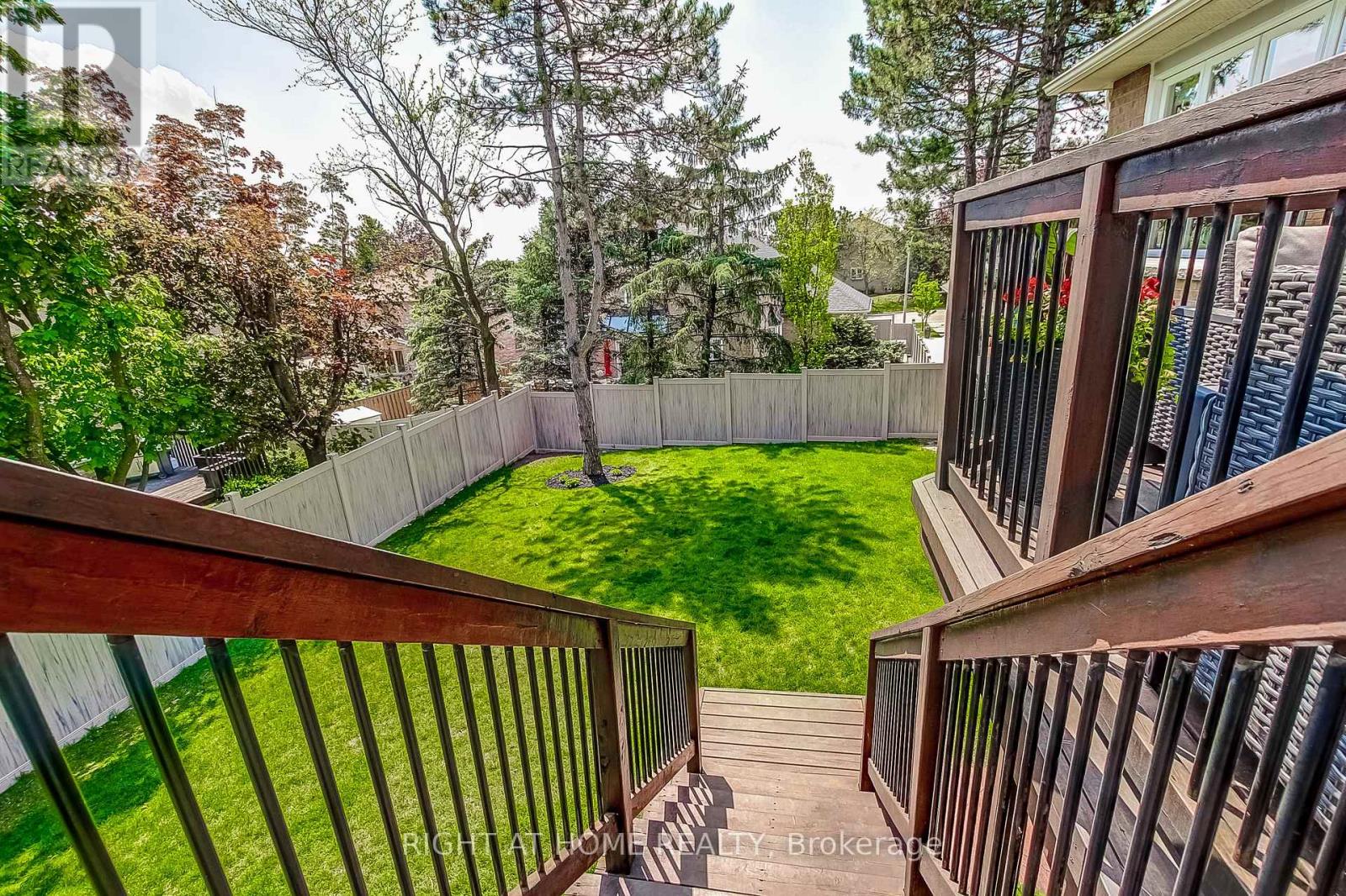 160 Rossmull Crescent, Vaughan, Ontario  L4L 7E1 - Photo 23 - N13156794