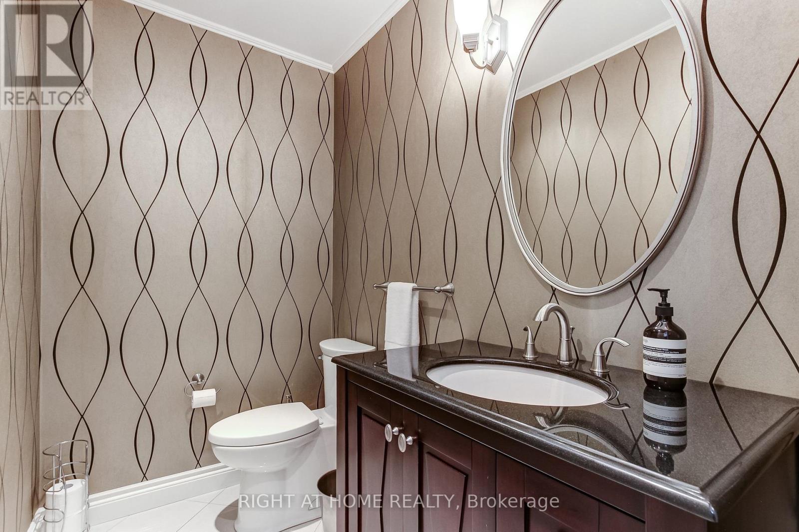 160 Rossmull Crescent, Vaughan, Ontario  L4L 7E1 - Photo 24 - N13156794
