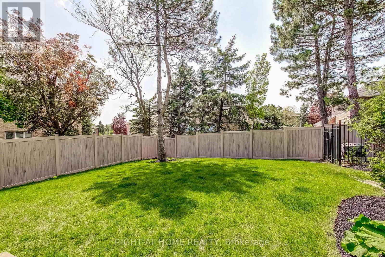 160 Rossmull Crescent, Vaughan, Ontario  L4L 7E1 - Photo 49 - N13156794
