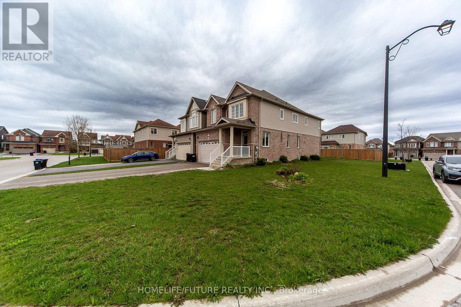 5 Hutton Crescent, Essa (Angus), Ontario  L0M 1B6 - Photo 1 - N13156832