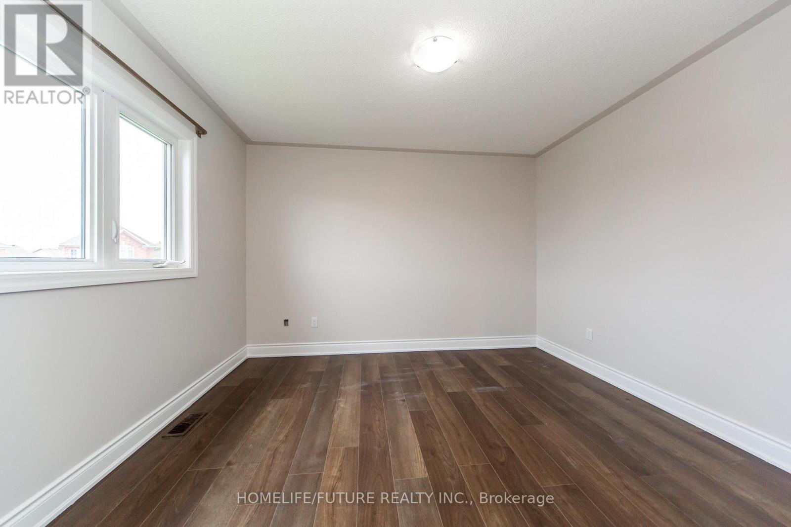 5 Hutton Crescent, Essa (Angus), Ontario  L0M 1B6 - Photo 33 - N13156832