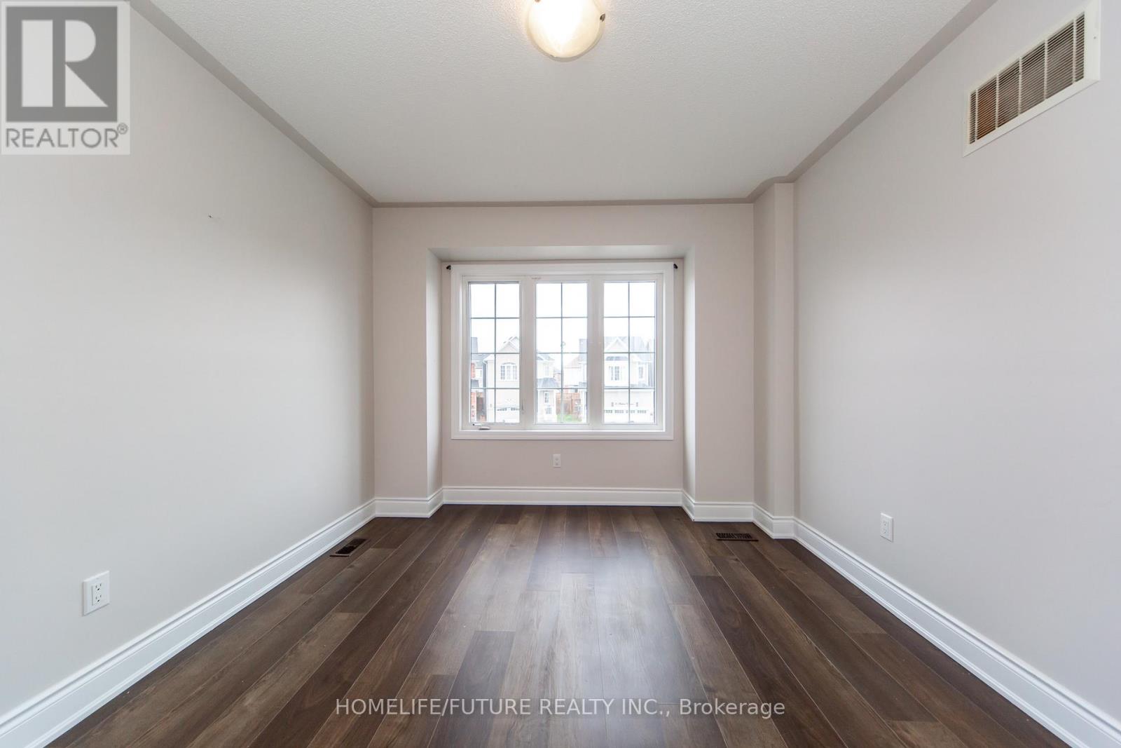 5 Hutton Crescent, Essa (Angus), Ontario  L0M 1B6 - Photo 39 - N13156832