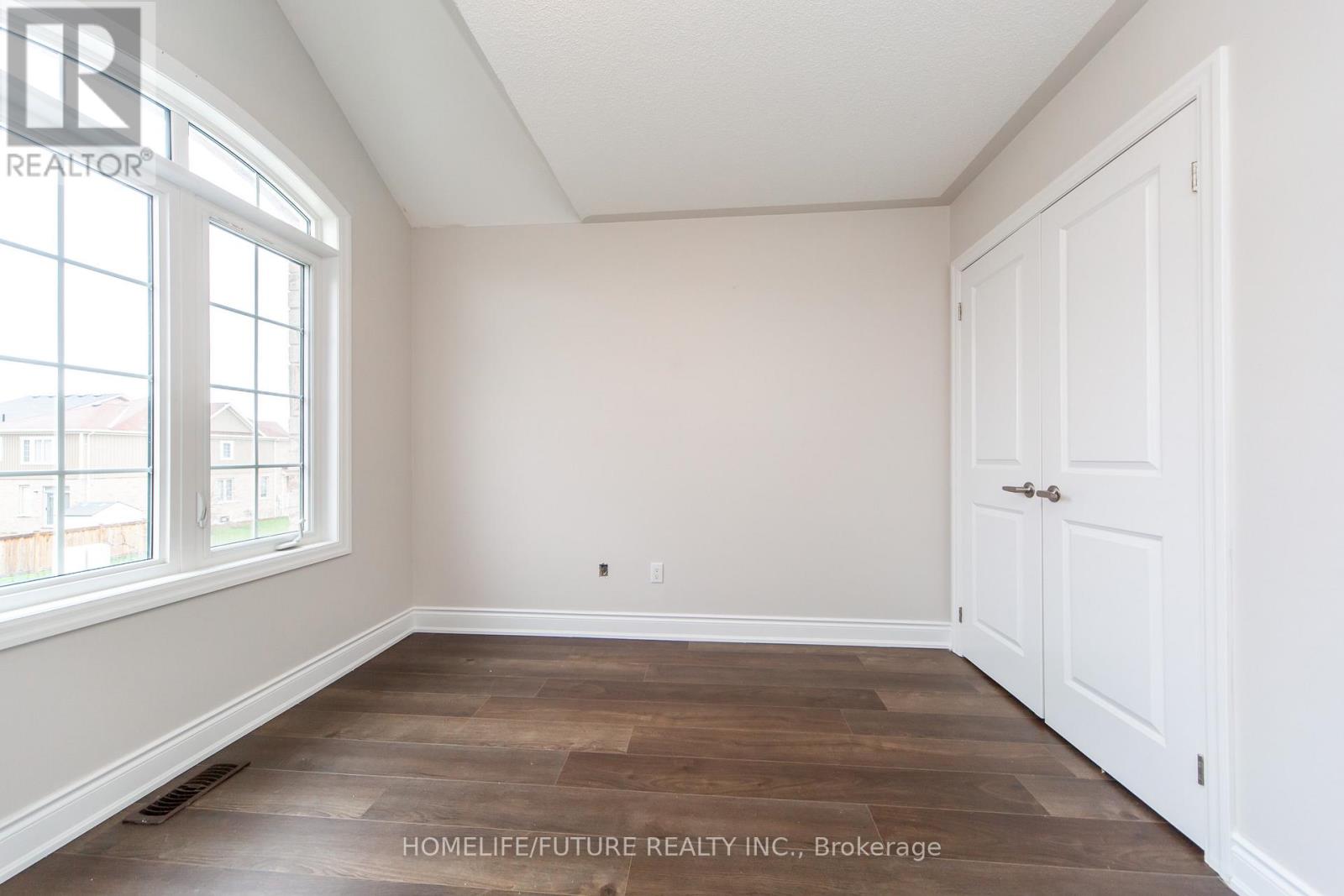 5 Hutton Crescent, Essa (Angus), Ontario  L0M 1B6 - Photo 44 - N13156832