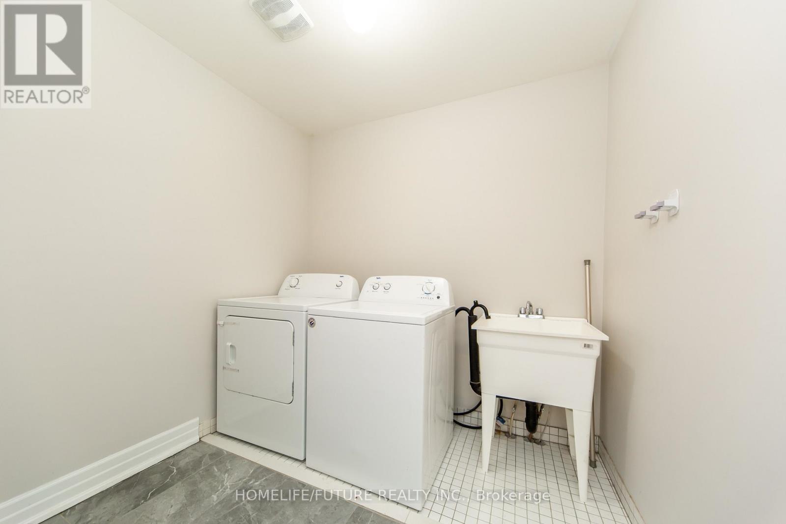 5 Hutton Crescent, Essa (Angus), Ontario  L0M 1B6 - Photo 46 - N13156832