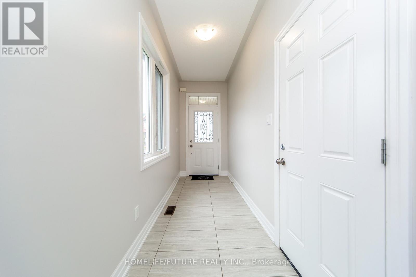 5 Hutton Crescent, Essa (Angus), Ontario  L0M 1B6 - Photo 5 - N13156832