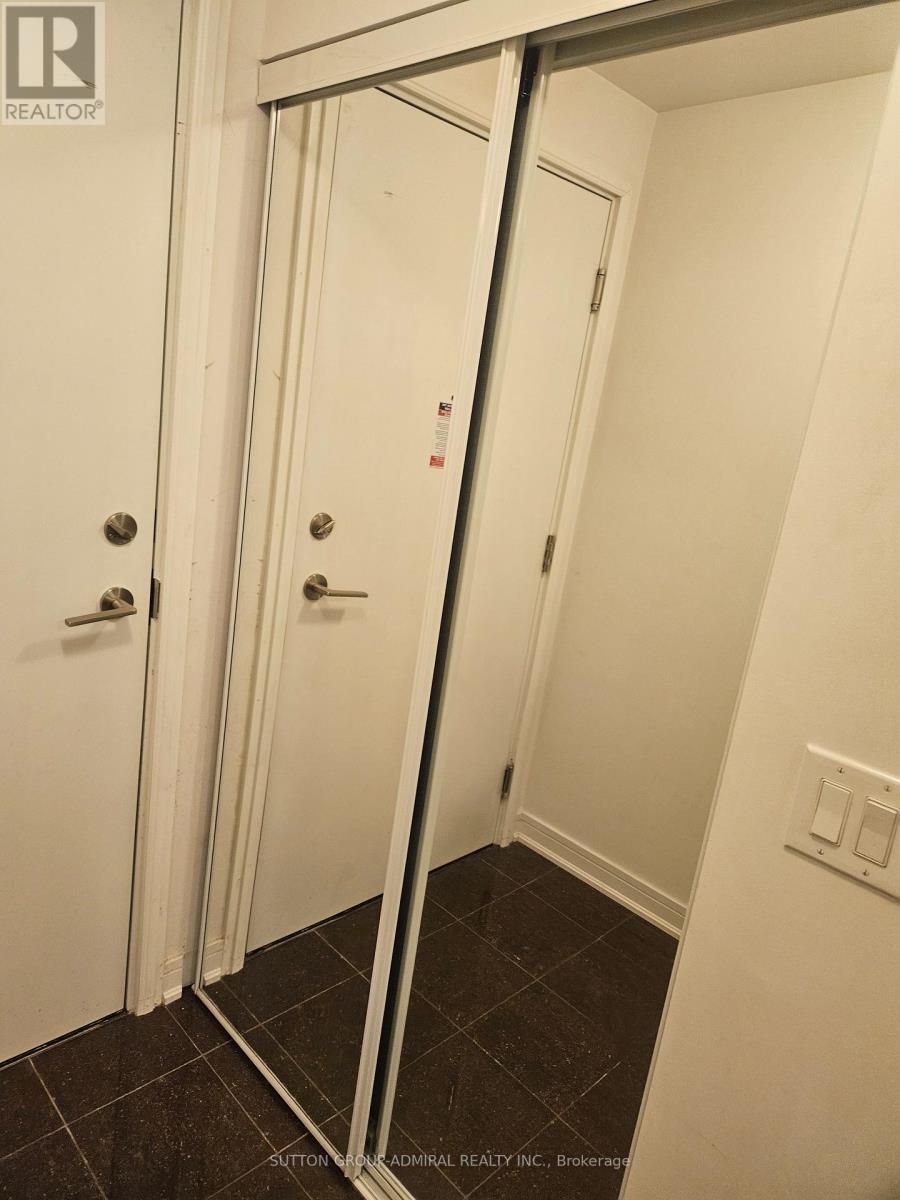 318 - 9199 Yonge Street, Richmond Hill, Ontario  L4C 1H7 - Photo 3 - N13156912