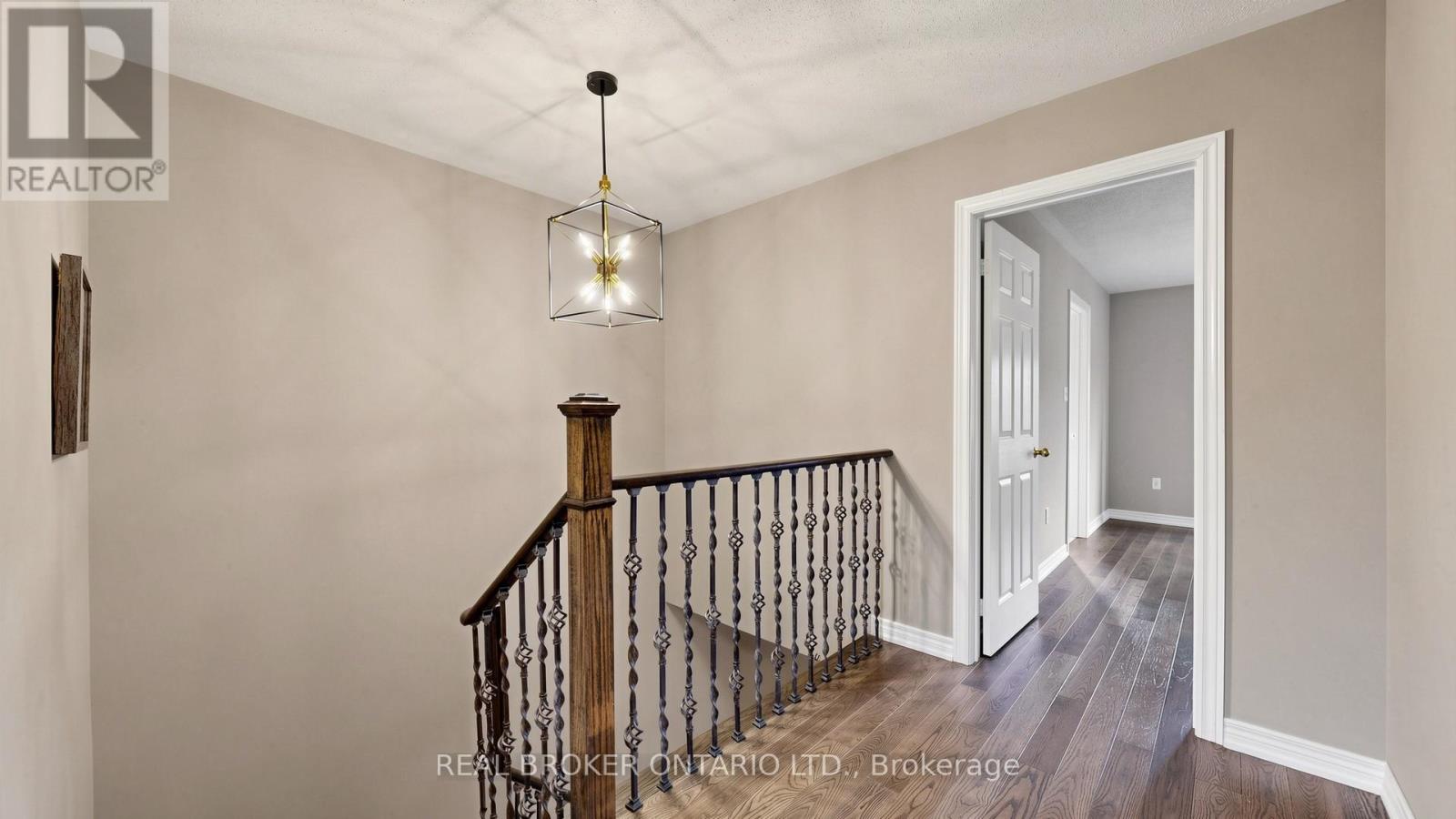 23 Piera Gardens, Markham, Ontario  L3R 5G8 - Photo 11 - N13156920