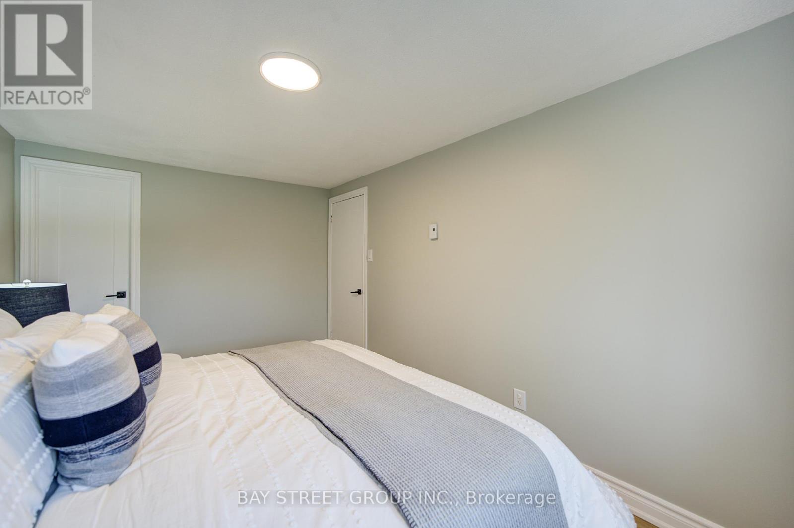 154 Thoms Crescent, Newmarket, Ontario  L3Y 1E1 - Photo 32 - N13156924
