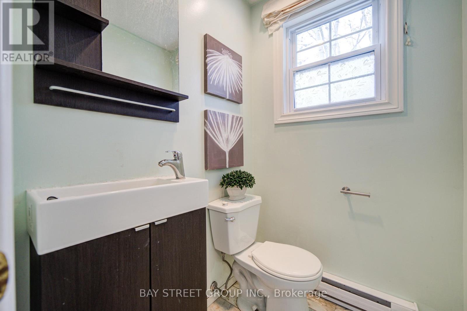 154 Thoms Crescent, Newmarket, Ontario  L3Y 1E1 - Photo 35 - N13156924