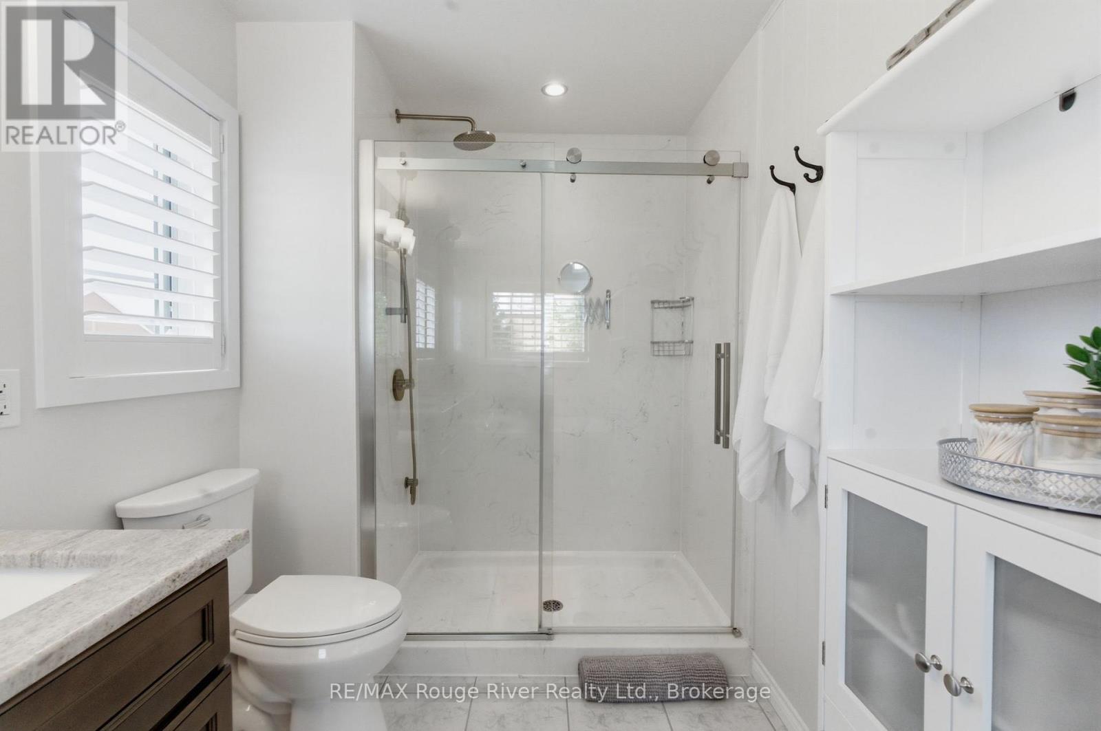 1 Sturgess Crescent, Whitby, Ontario  L1M 1J9 - Photo 26 - E13156962