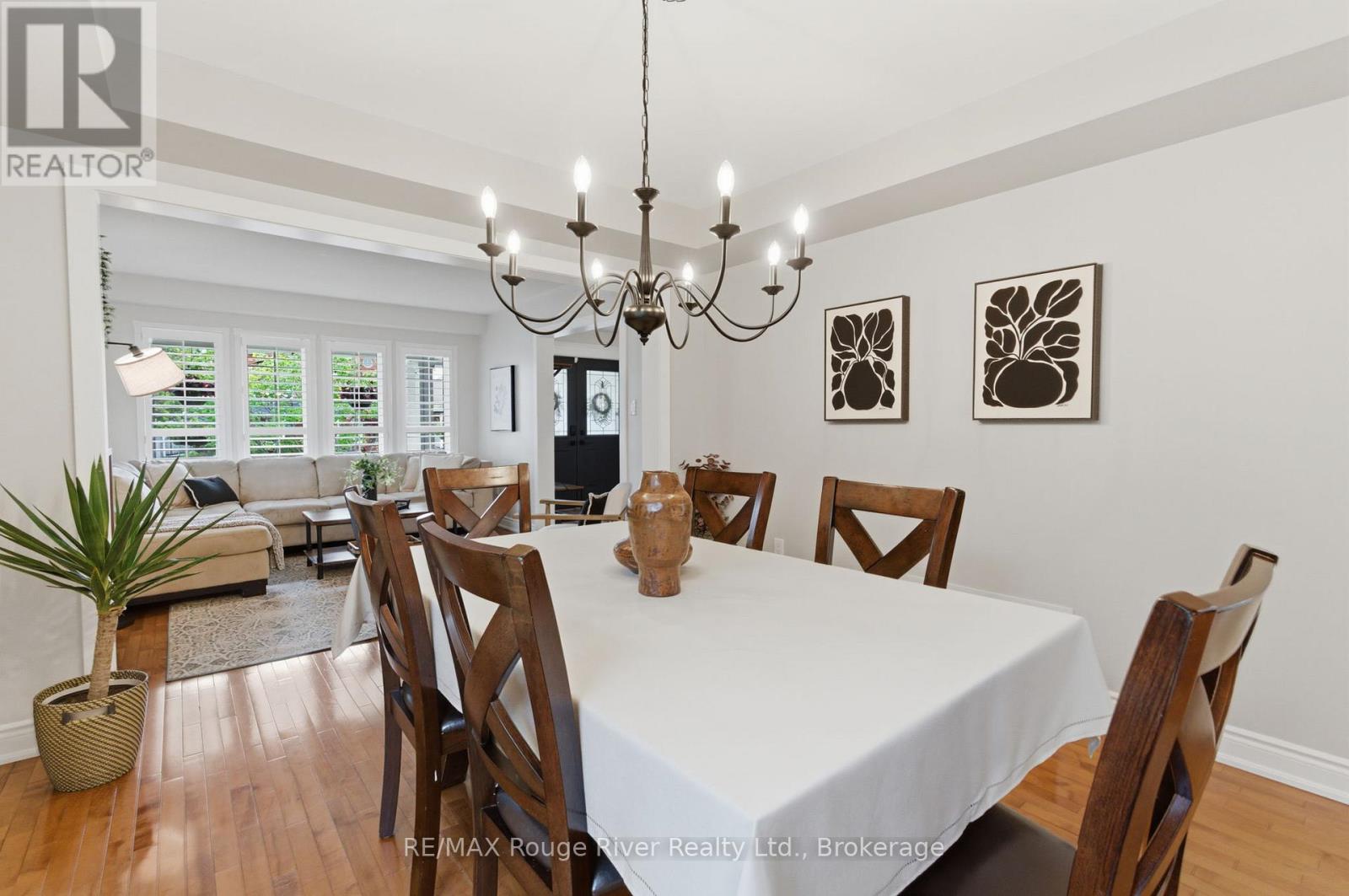 1 Sturgess Crescent, Whitby, Ontario  L1M 1J9 - Photo 8 - E13156962