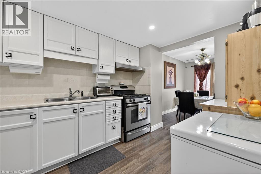 1675 Upper Gage Avenue Unit# 47, Hamilton, Ontario  L8W 3R8 - Photo 3 - 40832342