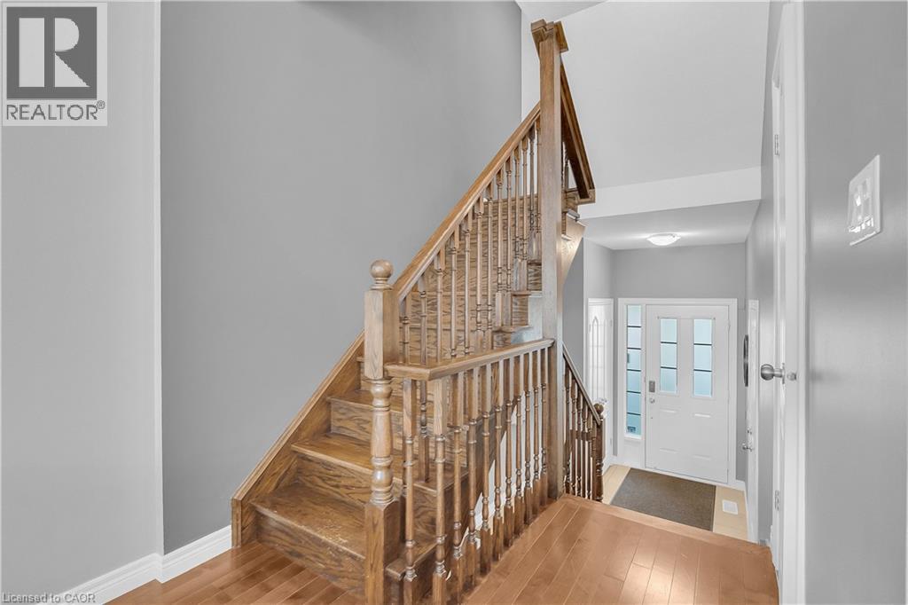 40 Dartmouth Gate Unit# 19, Stoney Creek, Ontario  L8E 0B9 - Photo 6 - 40832238