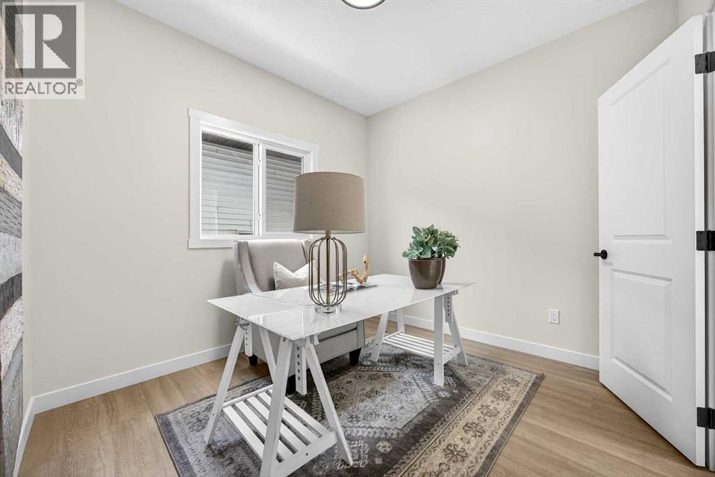 52 Fireside Common SW, Cochrane, Alberta  T4C 3E1 - Photo 23 - A2286463
