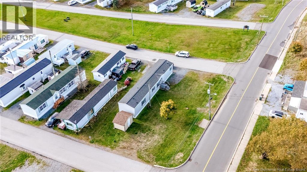 3 Daisy Street, Saint John, New Brunswick  E2M 5M9 - Photo 31 - NB140044