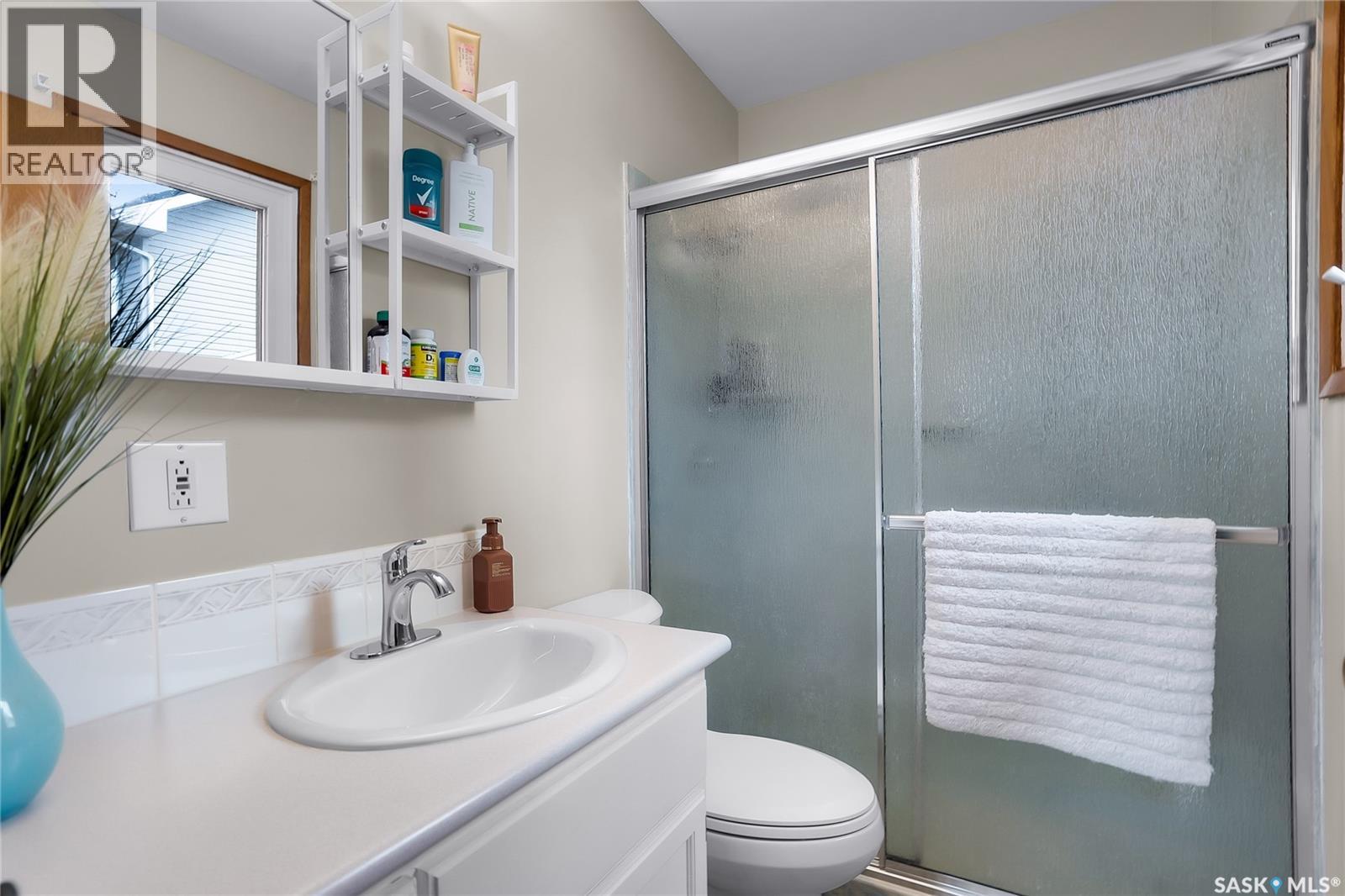 30 Cambridge Crescent, Saskatoon, Saskatchewan  S7H 3P8 - Photo 35 - SK036646