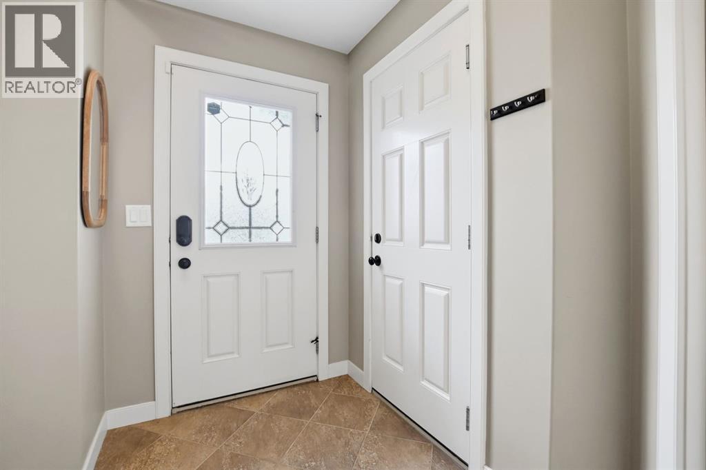 114 Stephenson Crescent, Red Deer, Alberta  T4R 0L6 - Photo 5 - A2313260