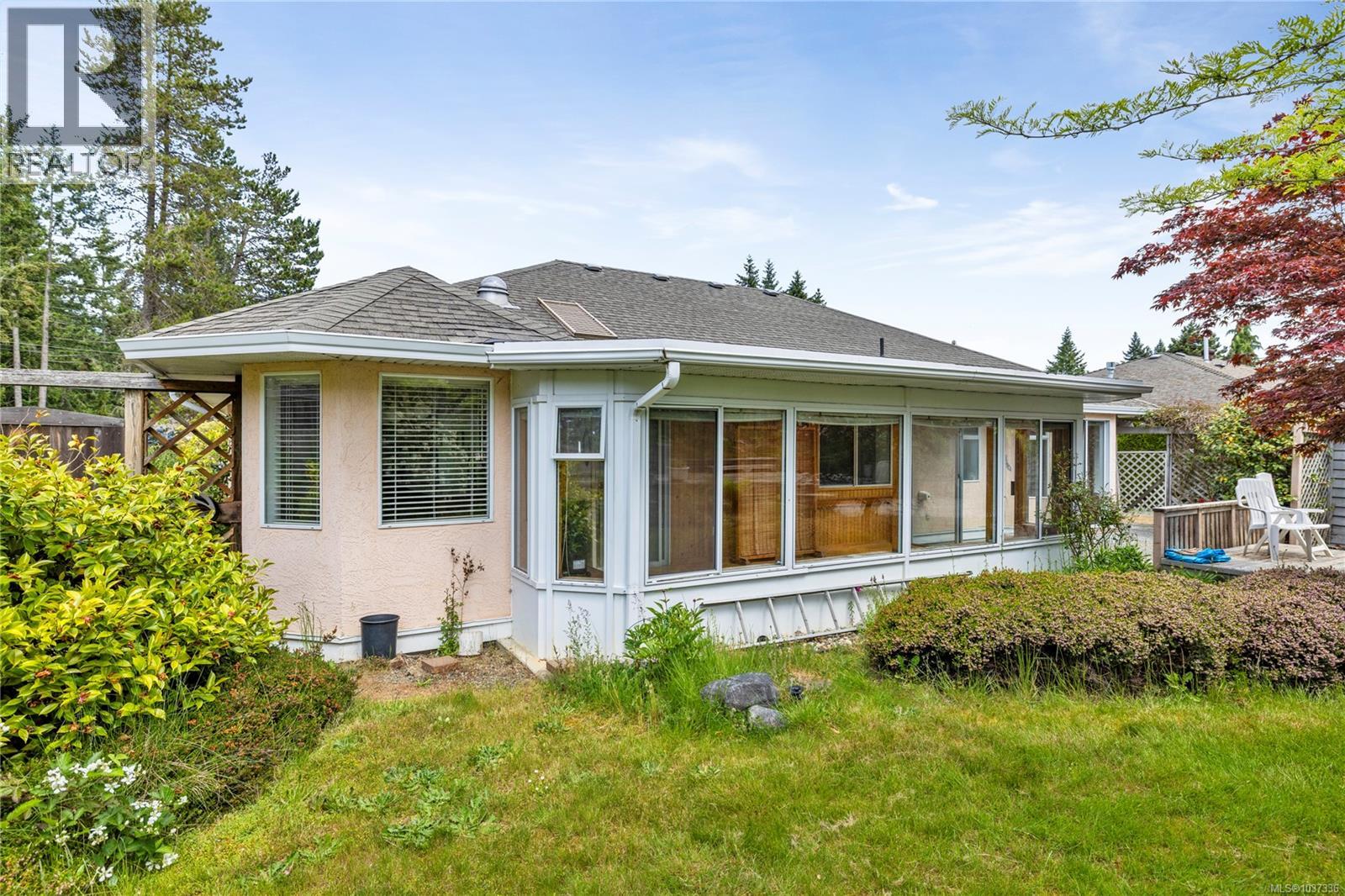 580 Dogwood Rd, Qualicum Beach, British Columbia  V9K 1B1 - Photo 41 - 1037336