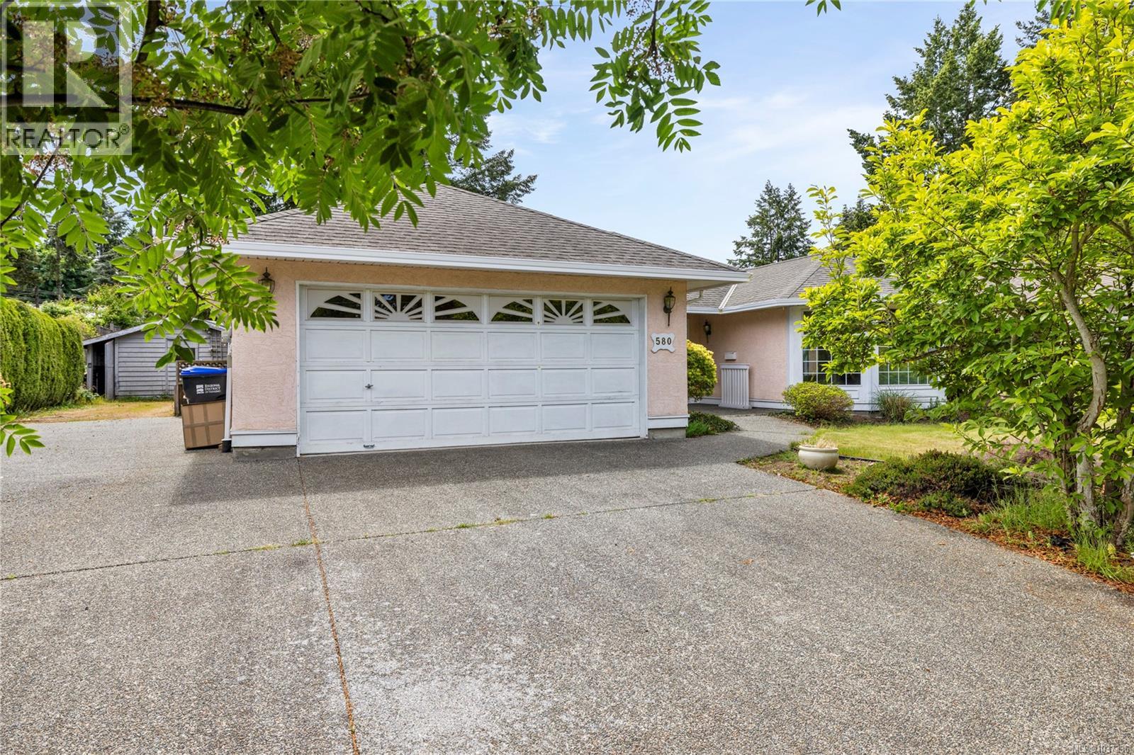 580 Dogwood Rd, Qualicum Beach, British Columbia  V9K 1B1 - Photo 45 - 1037336