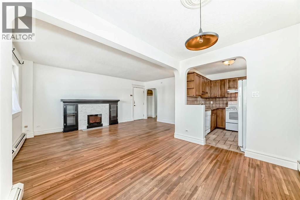 5, 1125 17 Avenue SW, Calgary, Alberta