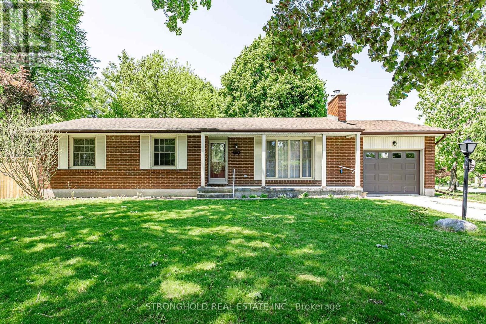 91 BLACKACRES BOULEVARD, London North, Ontario