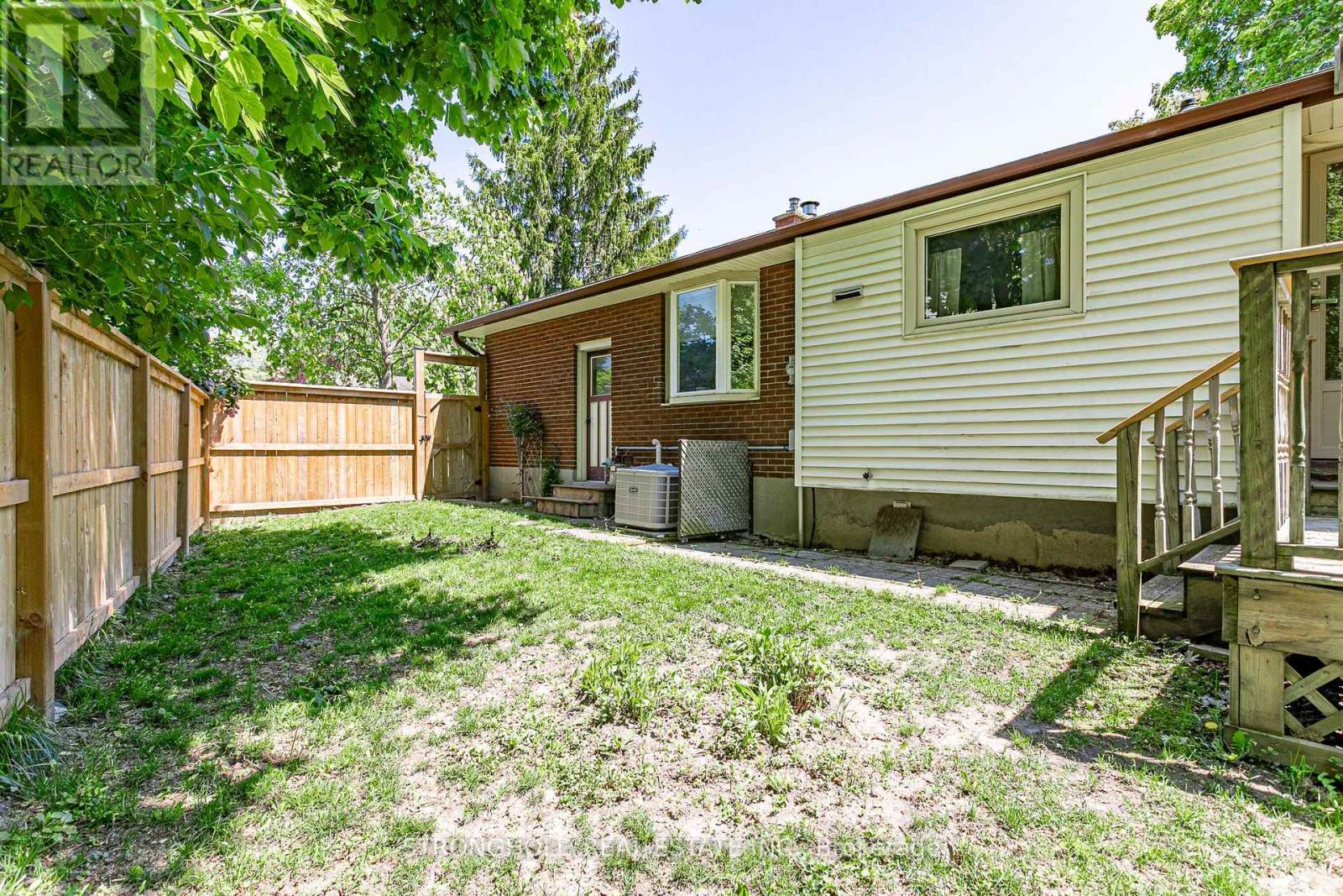 91 Blackacres Boulevard, London North, Ontario  N6G 2G9 - Photo 33 - X13157024
