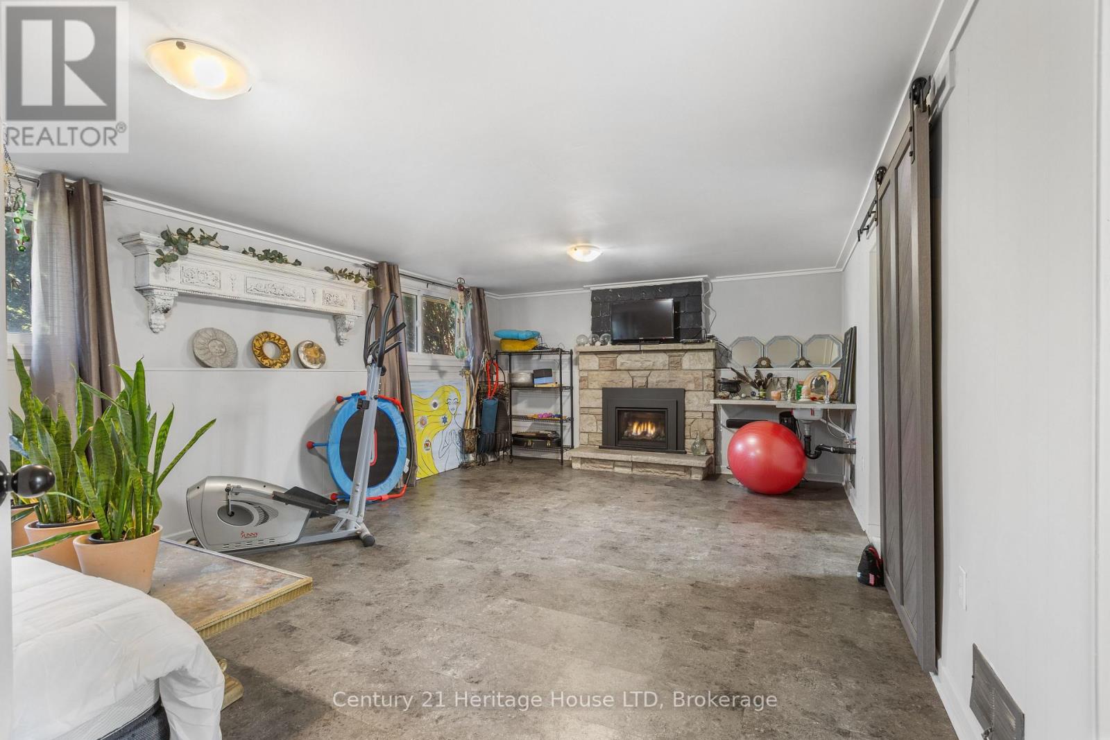 8 Saturn Court, St. Catharines, Ontario  L2M 2T1 - Photo 19 - X12988802