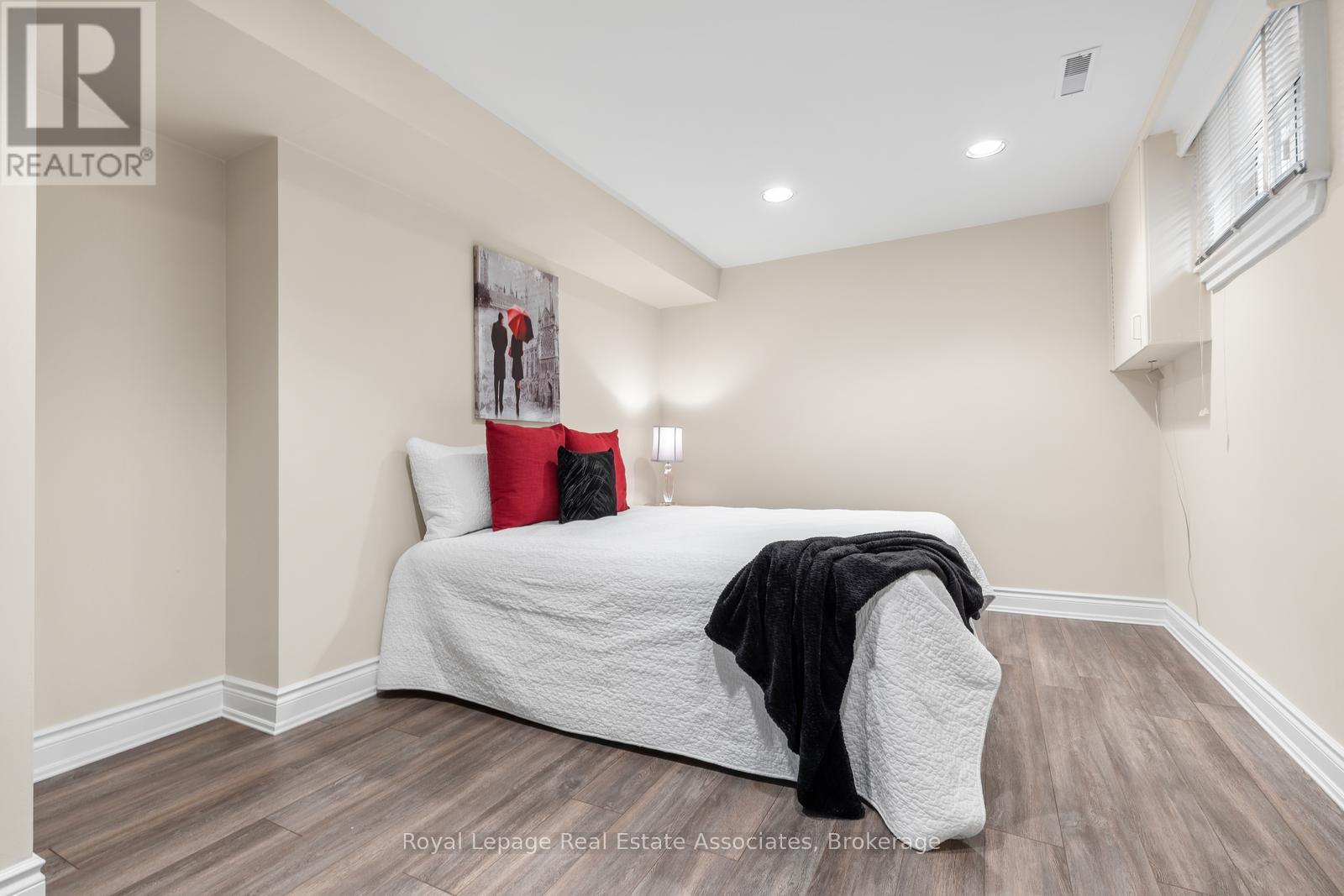4237 Trellis Crescent, Mississauga, Ontario  L5L 2M1 - Photo 30 - W13156590
