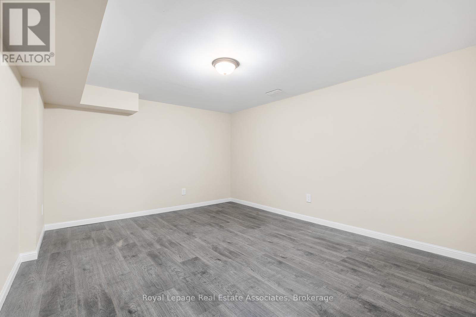 4237 Trellis Crescent, Mississauga, Ontario  L5L 2M1 - Photo 32 - W13156590