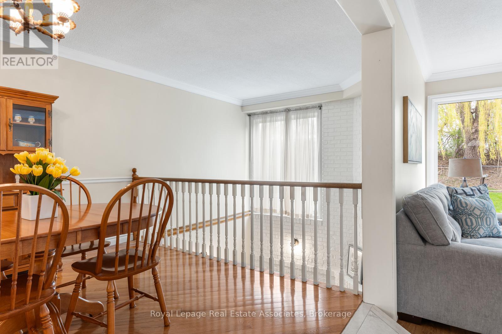 4237 Trellis Crescent, Mississauga, Ontario  L5L 2M1 - Photo 8 - W13156590