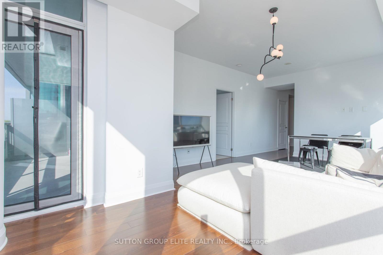 808 - 1 Hurontario Street, Mississauga, Ontario  L5G 0A3 - Photo 8 - W13156600
