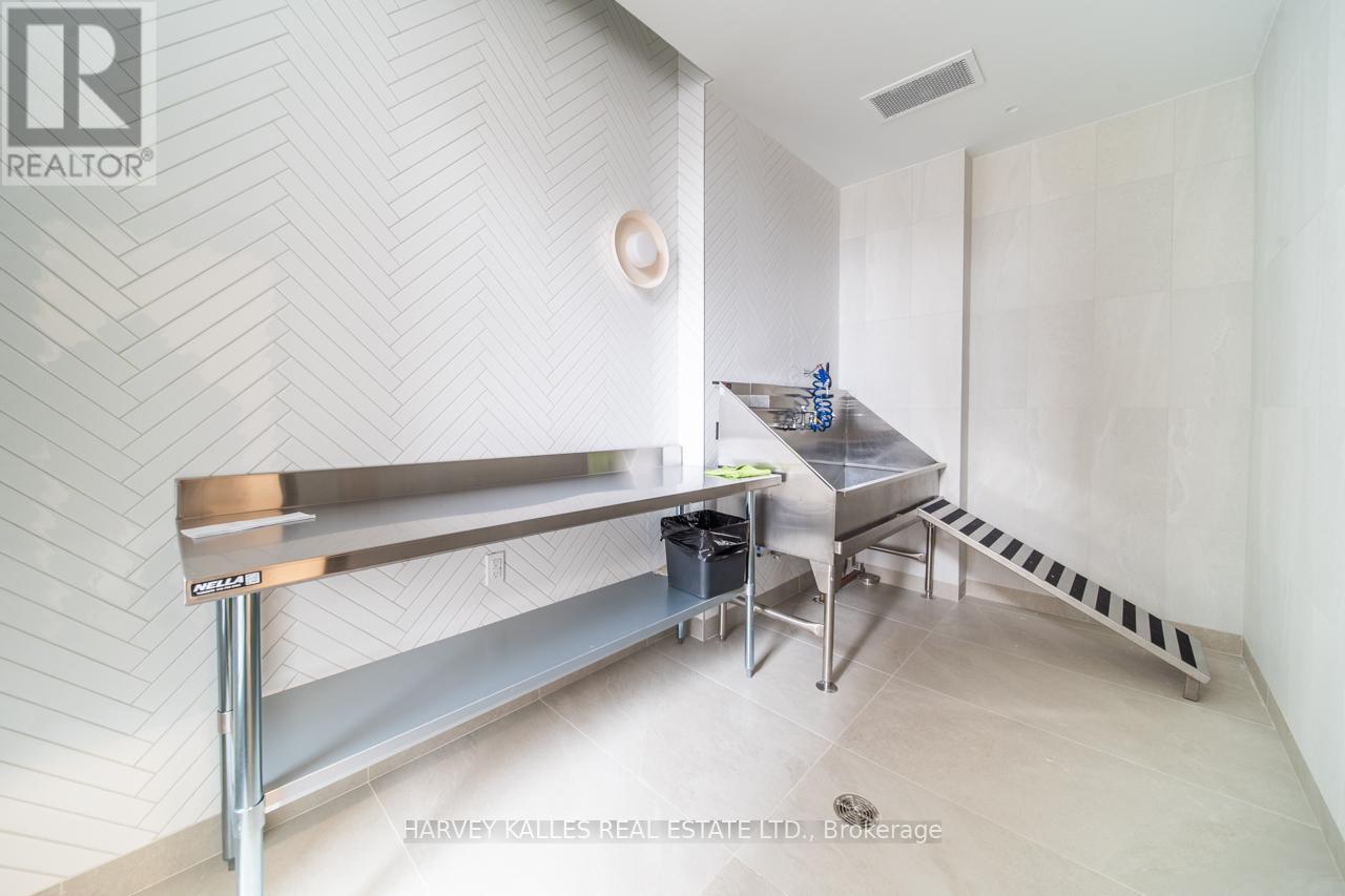 Ph 15 - 60 Central Park Road Way, Toronto, Ontario  M9A 0E6 - Photo 13 - W13156670