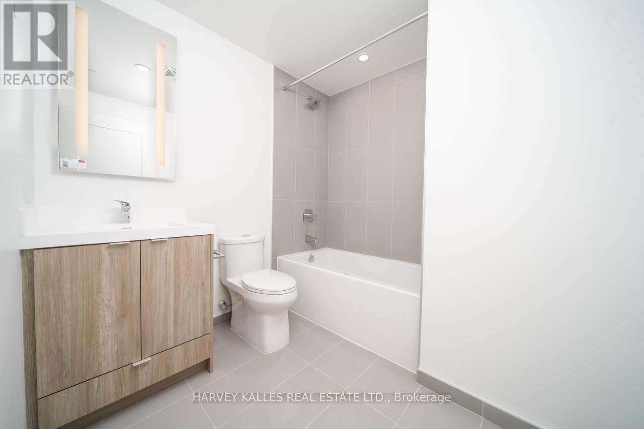 Ph 15 - 60 Central Park Road Way, Toronto, Ontario  M9A 0E6 - Photo 4 - W13156670
