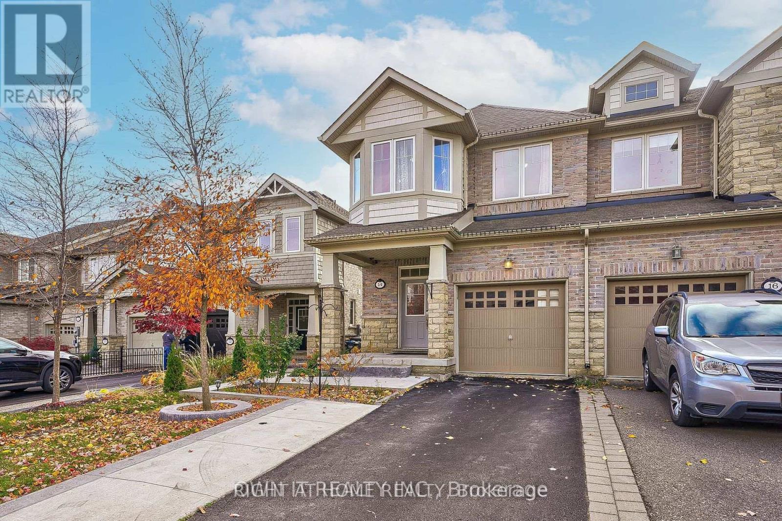 14 Icefall Road, Caledon, Ontario  L7C 3T7 - Photo 2 - W13156734